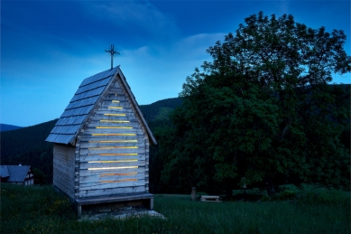 Zvonička na Vlašských boudách - foto: Andrea Thiel Lhotáková