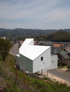 8008 Residence - foto: Hiroyuki Arima + Urban Fourth