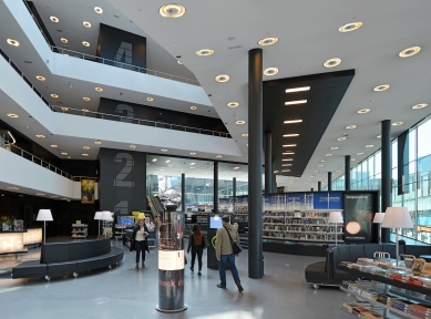 New Library Almere - foto: Petr Šmídek, 2016