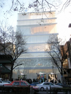 Dior Omotesando - foto: © Minoru Takeda