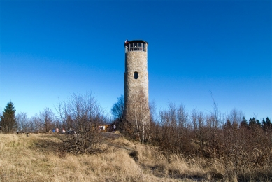 Turistická kamenná rozhledna Brdo – Chřiby - foto: Petr Šmídek, 2009