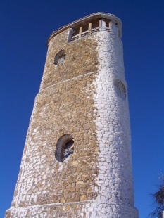 Turistická kamenná rozhledna Brdo – Chřiby - foto: Radomil Stojan