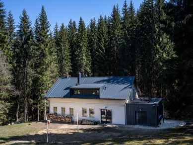 Rekonstrukce chalupy v Jizerských horách - foto: Aleš Jungmann