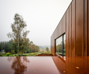 House in the Bieszczady Mountains - foto: Juliusz Sokołowski