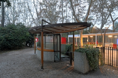 Prodejna vstupenek do areálu Giardini  - foto: Petr Šmídek, 2018