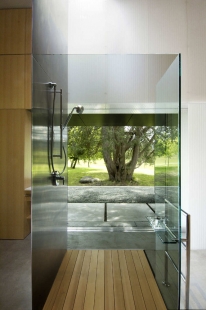 Linear House - foto: James Dow