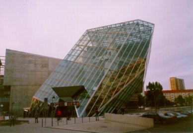 UFA Palast - foto: Jan Kratochvíl, 1999