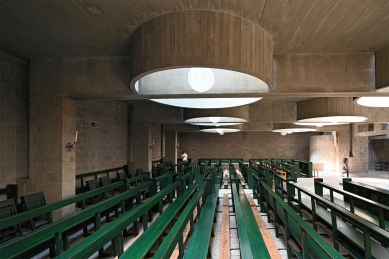 Roman Catholic Church in The Hague - foto: Petr Šmídek, 2024