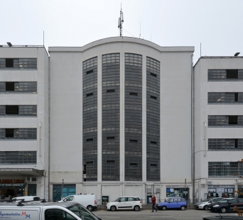 Venetian parking garage - foto: Petr Šmídek, 2018