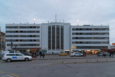 Parkovací dům Piazzale Roma - foto: Petr Šmídek, 2007