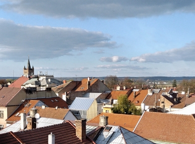 Přístavba kanceláře ve Vysokém Mýtě - foto: Tomáš Rasl