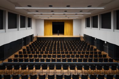 Reconstruction of the multipurpose hall SOUE Vejprnická - foto: Matěj Hošek