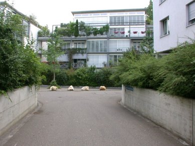 Tři bytové domy na Luzerner Ring - foto: Petr Šmídek, 2003