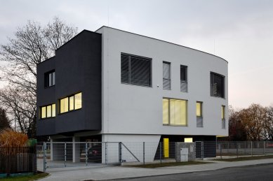 Administrativní budova Česká