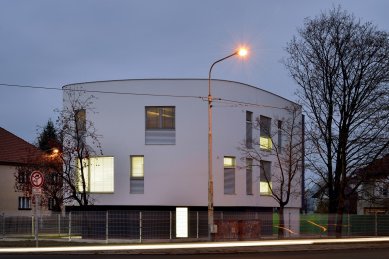 Administrativní budova Česká