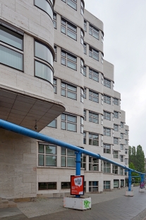 Administrativní budova Shell - foto: Petr Šmídek, 2019