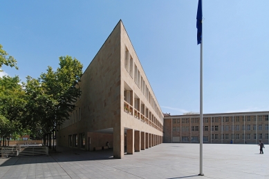 Logroño Citty Hall - foto: Petr Šmídek, 2011