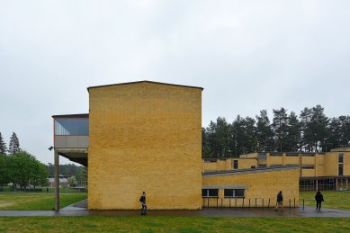 Former Union School - foto: Petr Šmídek, 2019