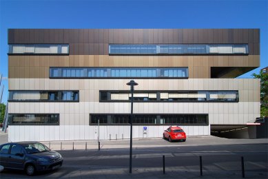 Townhall Scharnhauser Park - foto: Petr Šmídek, 2011