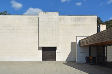 Krematorium a urnový háj v Bratislavě - foto: Petr Šmídek, 2017