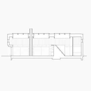 Dům pro spisovatelku - Podélný řez - foto: SLETH architects