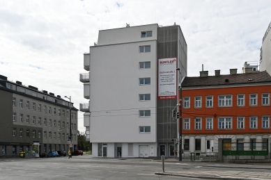 Bytový dům Gudrunstraße - foto: Petr Šmídek, 2021