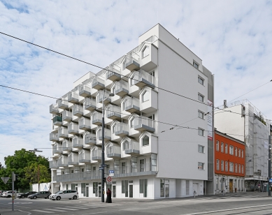 Bytový dům Gudrunstraße - foto: Petr Šmídek, 2021