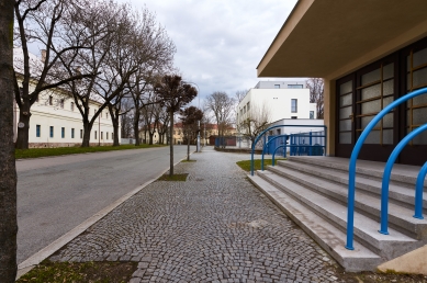 Multifunctional building above the A43 transmission station - foto: Jiří Alexander Bednář