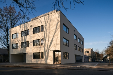 Multifunctional building above the A43 transmission station - foto: Jiří Alexander Bednář