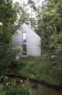 Cottage Under the Rock - foto: Alexandr Skalický