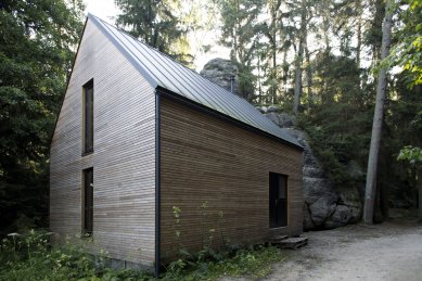 Cottage Under the Rock - foto: Alexandr Skalický