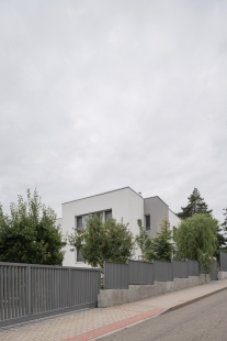 Reconstruction of a residence in the Masaryk district - foto: Alex Shoots Buildings