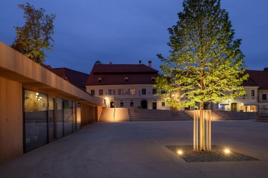 Market Square Ptuj - foto: Miran Kambič