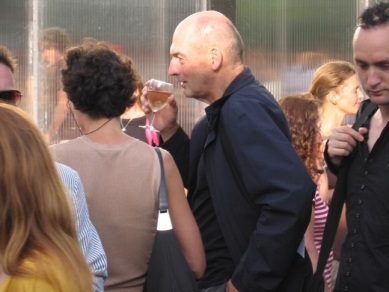 Serpentine Gallery Pavilion 2006 - Rem Koolhaas - autor letošního letního pavilonu Serpentine Gallery - foto: © Pavel Nasadil, 2006