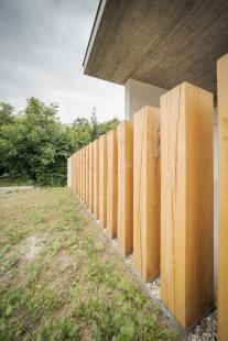 Rodinný dům ve svahu nad Radotínem - foto: Jakub Sedlák / fotonotes