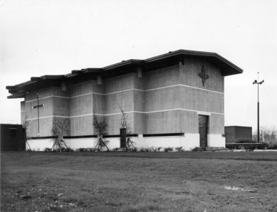 Farní kostel sv. Jindřicha - Historický snímek - foto: Archivio Storico Gardella