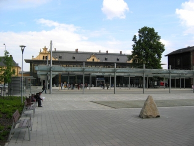 Nádraží Ostrava-Svinov - přednádražní prostor - foto: © Ateliér Filandr