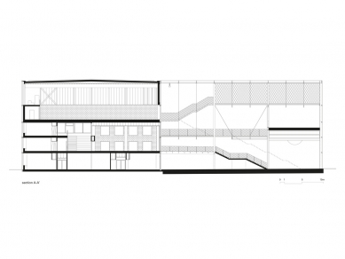 Melopee Multipurpose School Building - Řez A - foto: XDGA