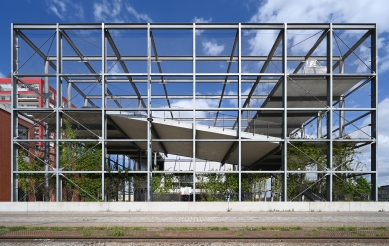 Melopee - víceúčelová školní budova - foto: Petr Šmídek, 2022