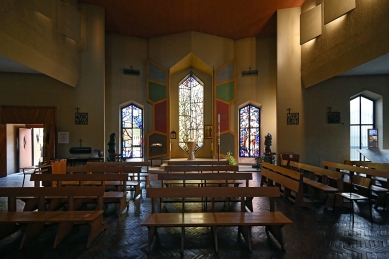 Farní kostel sv. Františka z Assisi - foto: Petr Šmídek, 2021