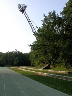 Lehkoatletický stadion Tussols-Basil a 2x1 pavilon - foto: © www.archiweb.cz, 2006