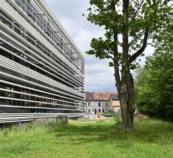 Univerzitní kampus Schoonmeersen - budova T - foto: Petr Šmídek, 2022