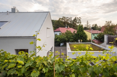 House conected with greenery - foto: Roman Mlejnek Photography