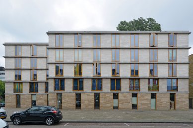 Foyer Bos en Lommer housing - foto: Petr Šmídek, 2016