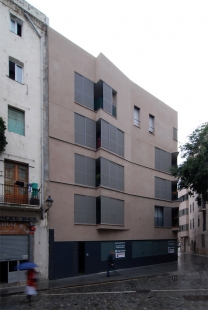 Social Housing Sant Agustí Vell - foto: Petr Šmídek, 2008