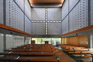 Evangelický kostel v Simmeringu - foto: Petr Šmídek, 2022
