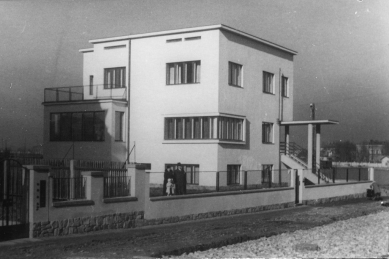 Wellnerova 19 - rekonstrukce a nástavba vily - Historický snímek z roku 1933