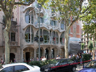 Casa Batlló - foto: Petr Šmídek, 2006