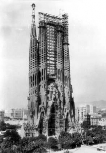 La Sagrada Família - Stav v roce 1926