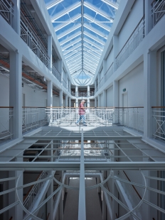 Conversion of the department store to the building of Czech Radio Olomouc - foto: BoysPlayNice